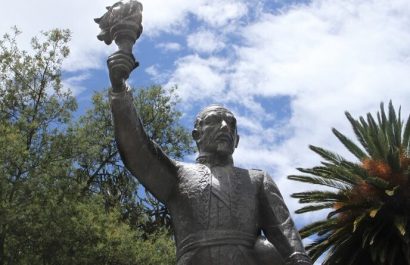 Quito invierte USD 17.000 en escultura patrimonial afectada por vandalismo