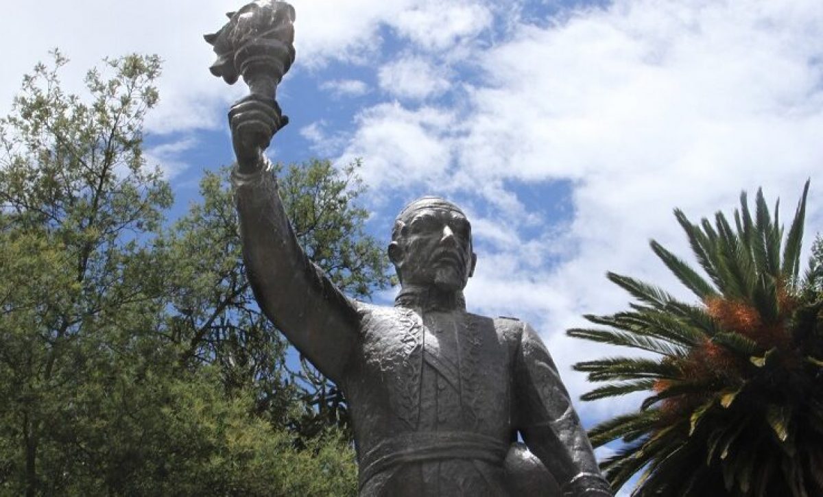 Quito invierte USD 17.000 en escultura patrimonial afectada por vandalismo
