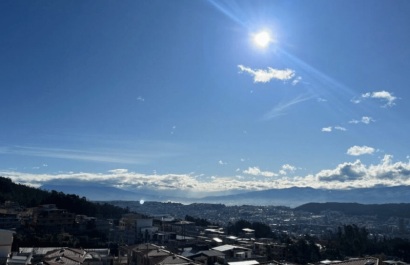 Quito y Guayaquil Lluvias y UV alto en el pronóstico de hoy