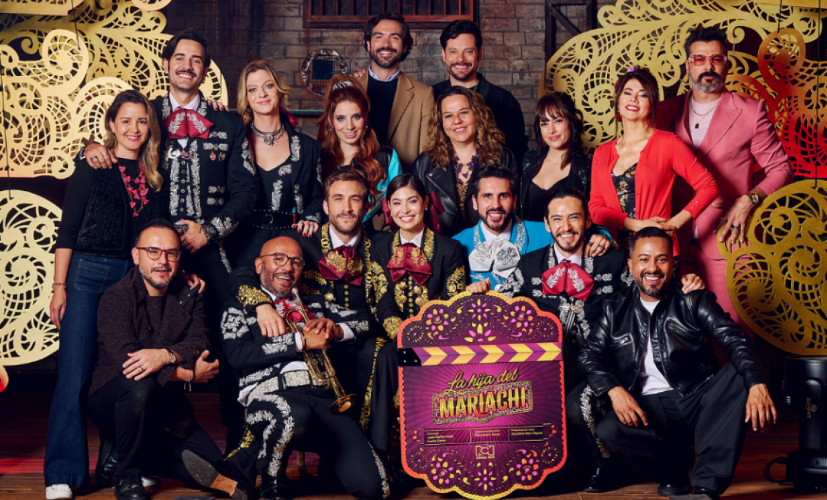 RCN publica las primeras fotos del elenco de la nueva versión de La Hija del Mariachi