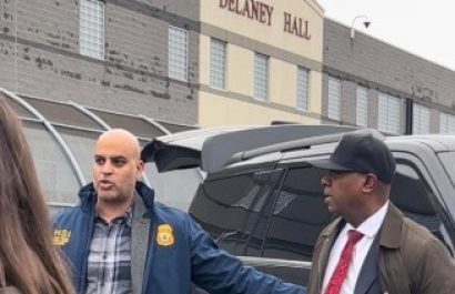 Ras Baraka detenido tras intento de inspección a Delaney Hall