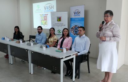Recicladores de Portoviejo reciben lentes gracias a la Universidad Técnica de Manabí y su iniciativa social