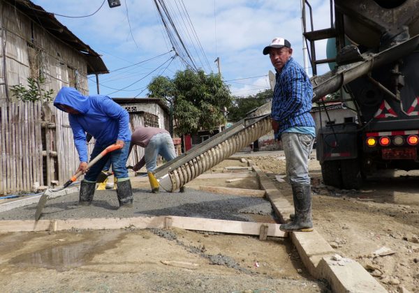 ¡Calle Tomás Larrea de Picoazá casi lista! Obras avanzan, pero vecinos piden rapidez