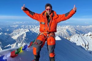 Récord: El alpinista Kenton Cool ha escalado el Everest 19 veces