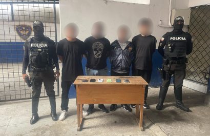 Recuperan auto robado y detienen a cuatro sospechosos en La Concordia