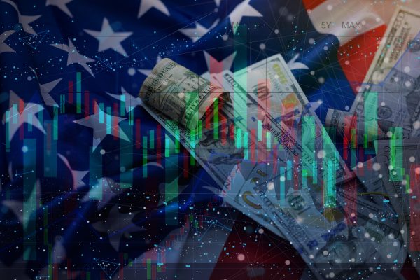 Redadas migratorias impactan la economía de Estados Unidos en 2025