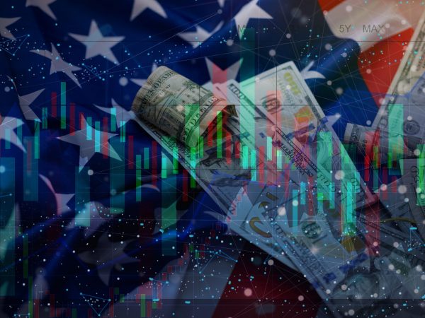 Redadas migratorias impactan la economía de Estados Unidos en 2025