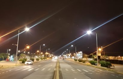 Redes eléctricas y de telecomunicaciones serán organizadas mediante soterramiento de cables en Santo Domingo.