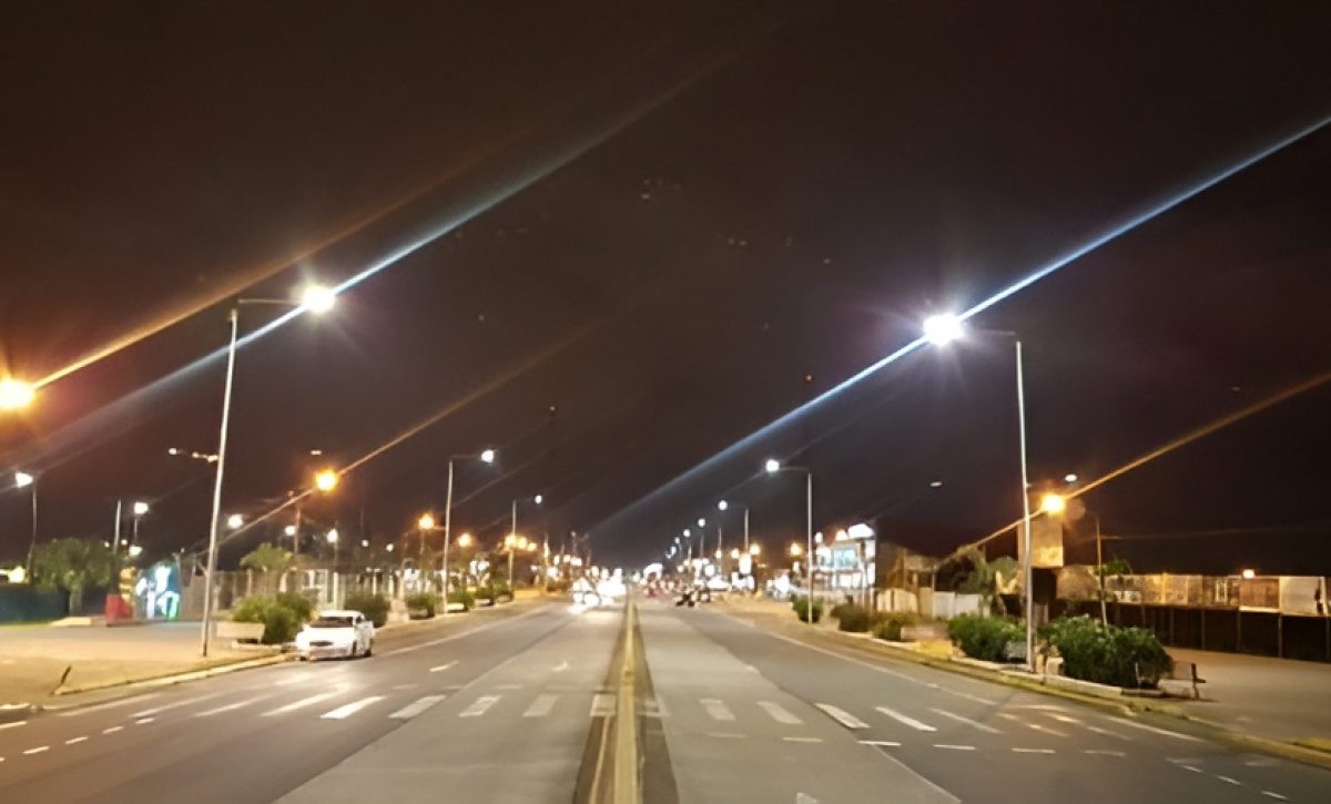 Redes eléctricas y de telecomunicaciones serán organizadas mediante soterramiento de cables en Santo Domingo.