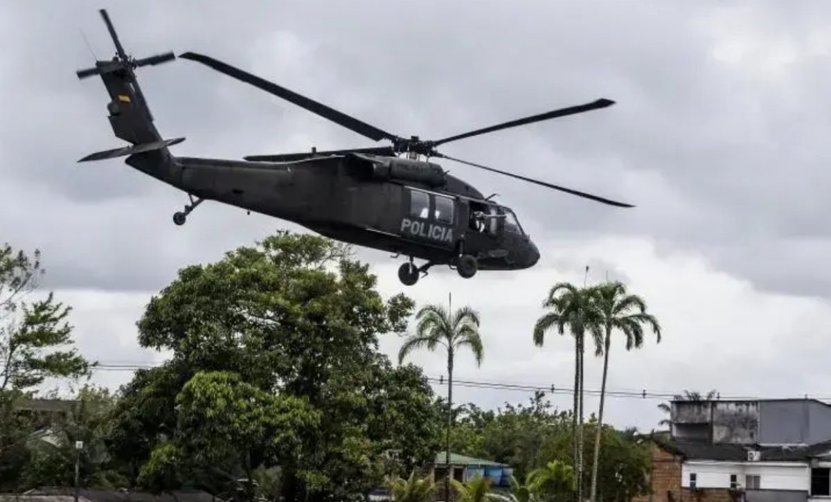 Referencial. Helicóptero policial derribado por dron deja ocho muertos en Colombia