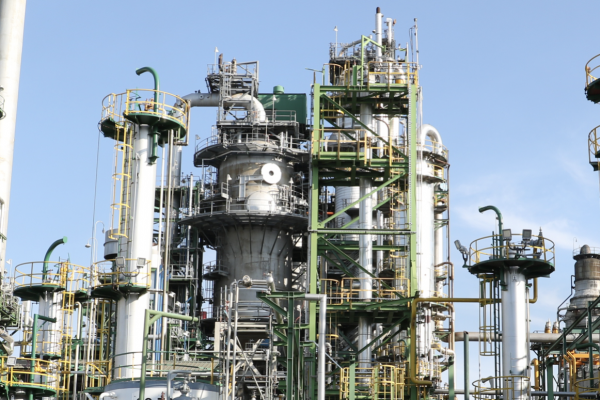 Refinería de Esmeraldas retomará operaciones progresivamente en julio tras sismo e incendio