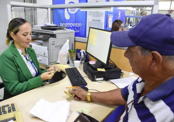 Reforma a ordenanza en Portoviejo busca aclarar beneficios tributarios para adultos mayores
