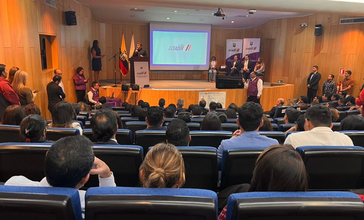 Registro Civil de Ecuador presentó Asistente Virtual 119 para optimizar atención ciudadana