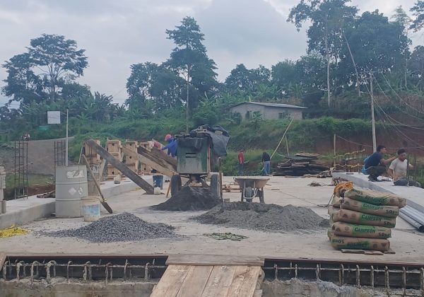 Retraso de dos meses en construcción del puente sobre el río Armadillo deja pérdidas económicas