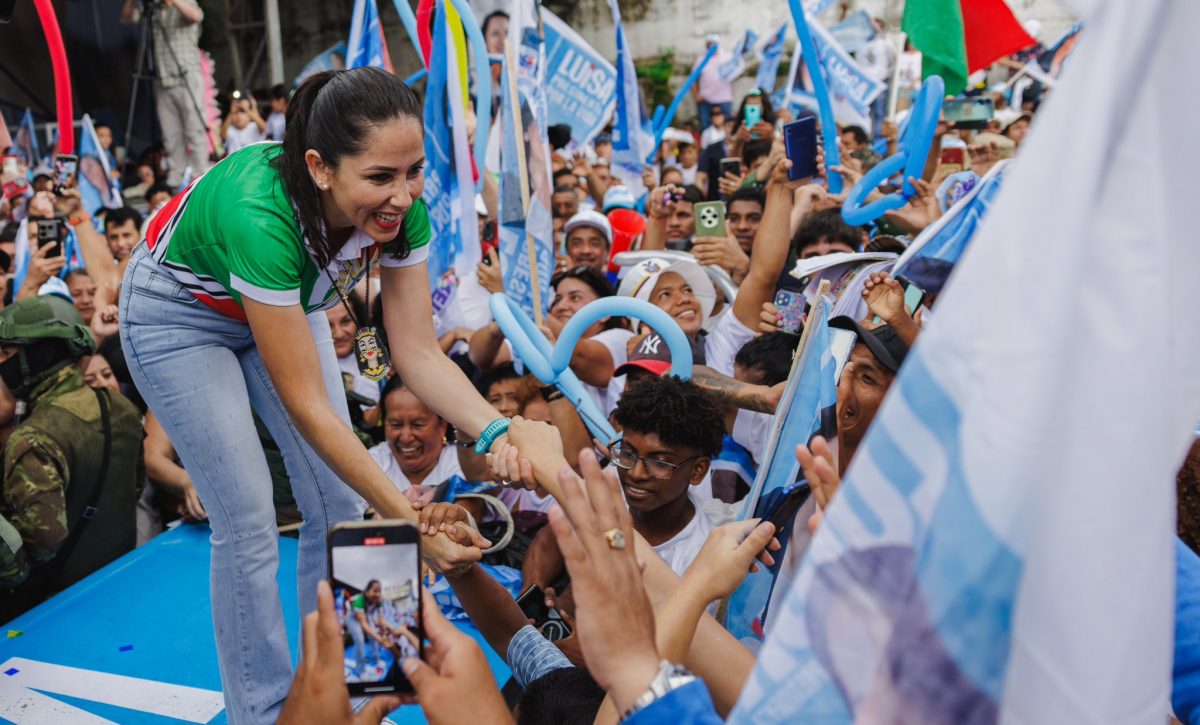 Revolución Ciudadana suspende su convención nacional por coincidencia con consulta popular y referéndum.