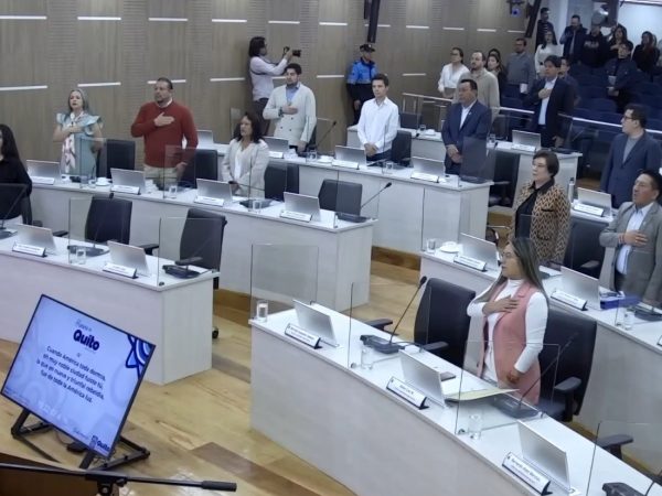 Revolución Ciudadana y la Izquierda Democrática Conforman la Comisión de Mesa del Concejo Metropolitano