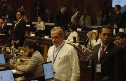 Ricardo Patiño denuncia ilegalidad en designación de Mónica Salazar como representante del CAL
