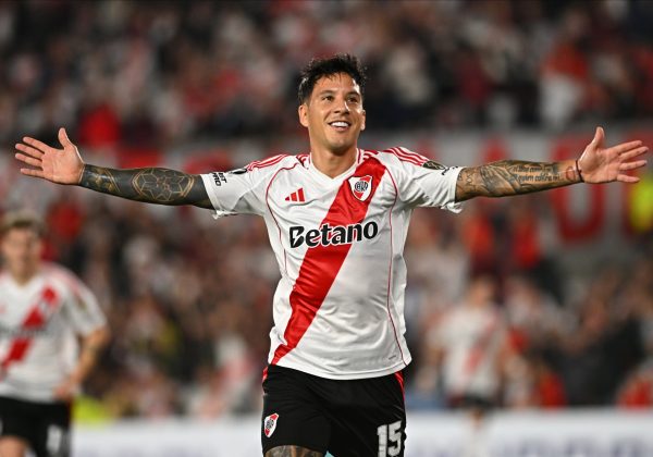 River Plate vence 4-2 a Independiente del Valle en la Copa Libertadores 2025