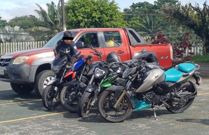 Robo de camioneta revela depósito de motos robadas en Santo Domingo