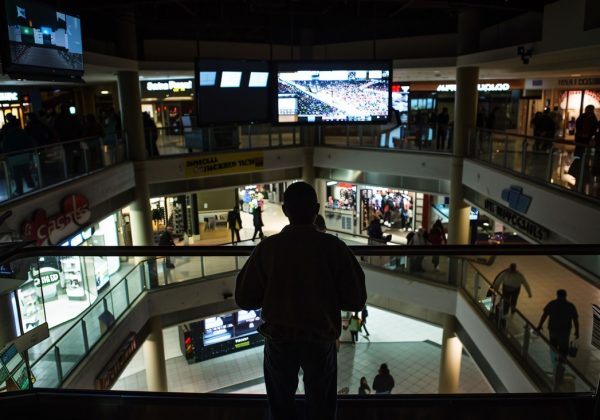 Robo de relojes de lujo en un Centro Comercial de Santo Domingo