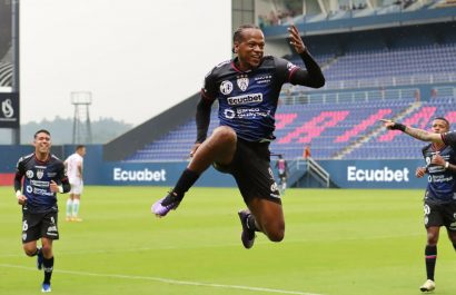 Romario Ibarra rescinde su contrato con Independiente del Valle.