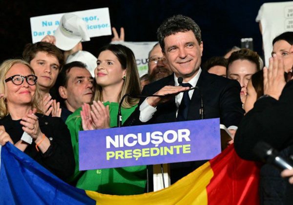 Rumanía Nicusor Dan triunfa en elecciones presidenciales