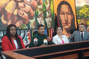 Ruptura en la Revolución Ciudadana tras elección de la vicealcaldesa Clara Hinojosa