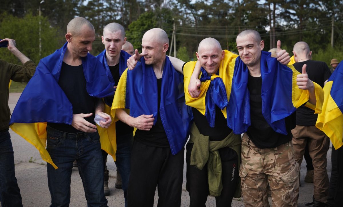 Rusia y Ucrania realicen intercambio histórico de cientos de prisioneros en Chernihiv