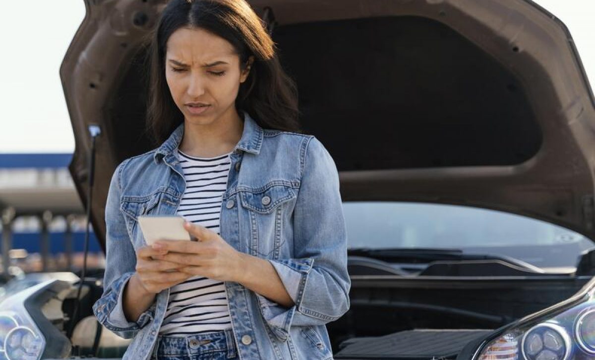 SRI anuncia notificaciones para contribuyentes morosos en el pago del impuesto vehicular