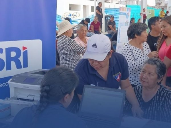 SRI ofrece rebajas por deudas de impuestos de vehículos pendientes desde 2021