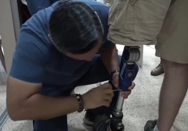 Salud Pública en Ecuador: 8.000 dispositivos de órtesis y prótesis entregados