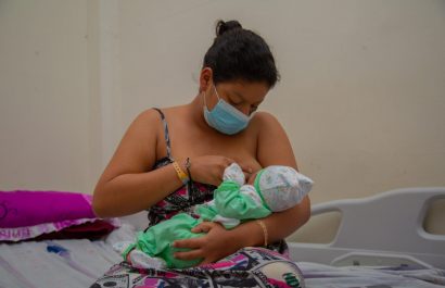 Salud de madres y bebés: Descubre las acciones que se implementan en Ecuador para fomentar la lactancia materna