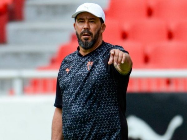 Sánchez apunta al desgaste como causa de bajo desempeño de Liga de Quito