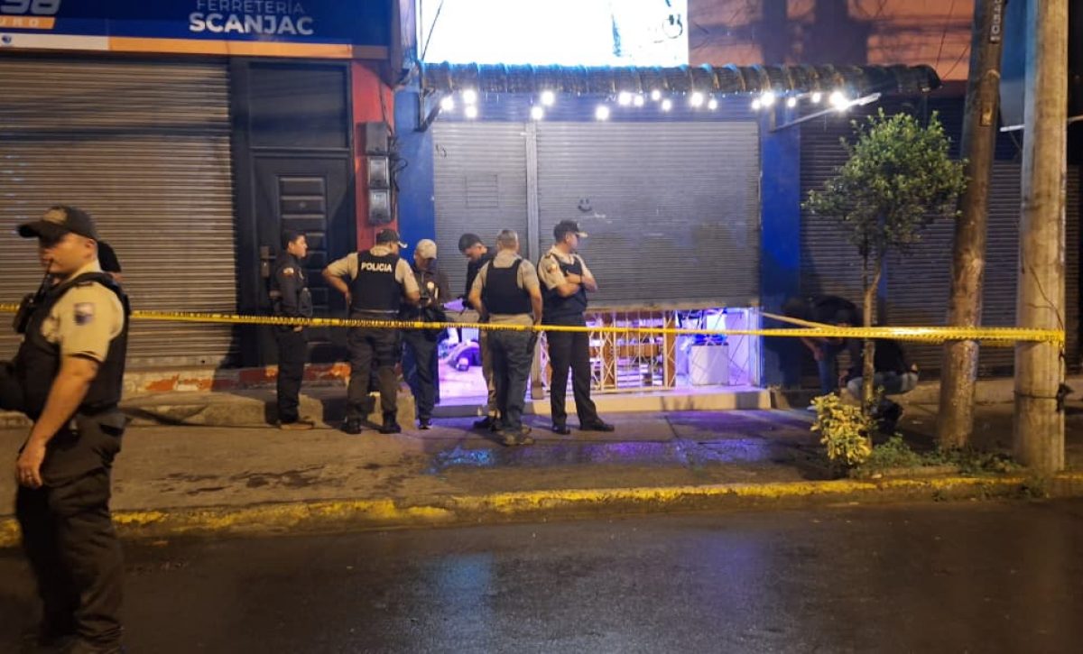 Sangrienta noche en Santo Domingo heridos de balacera en licorería aún hospitalizados