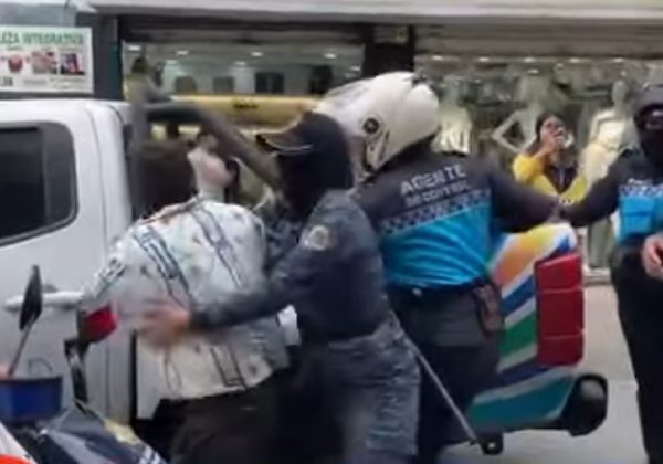 Santo Domingo Control del comercio informal genera tensiones en la avenida 29 de Mayo