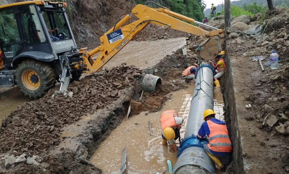 Santo Domingo Empresa de Agua alerta sobre daño inminente en tubería principal por obras en kilómetro 83