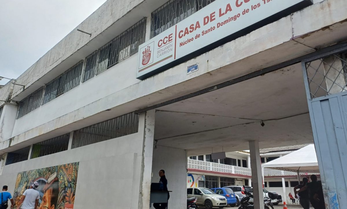 Santo Domingo analiza venta de 51 predios municipales para financiar nuevo edificio
