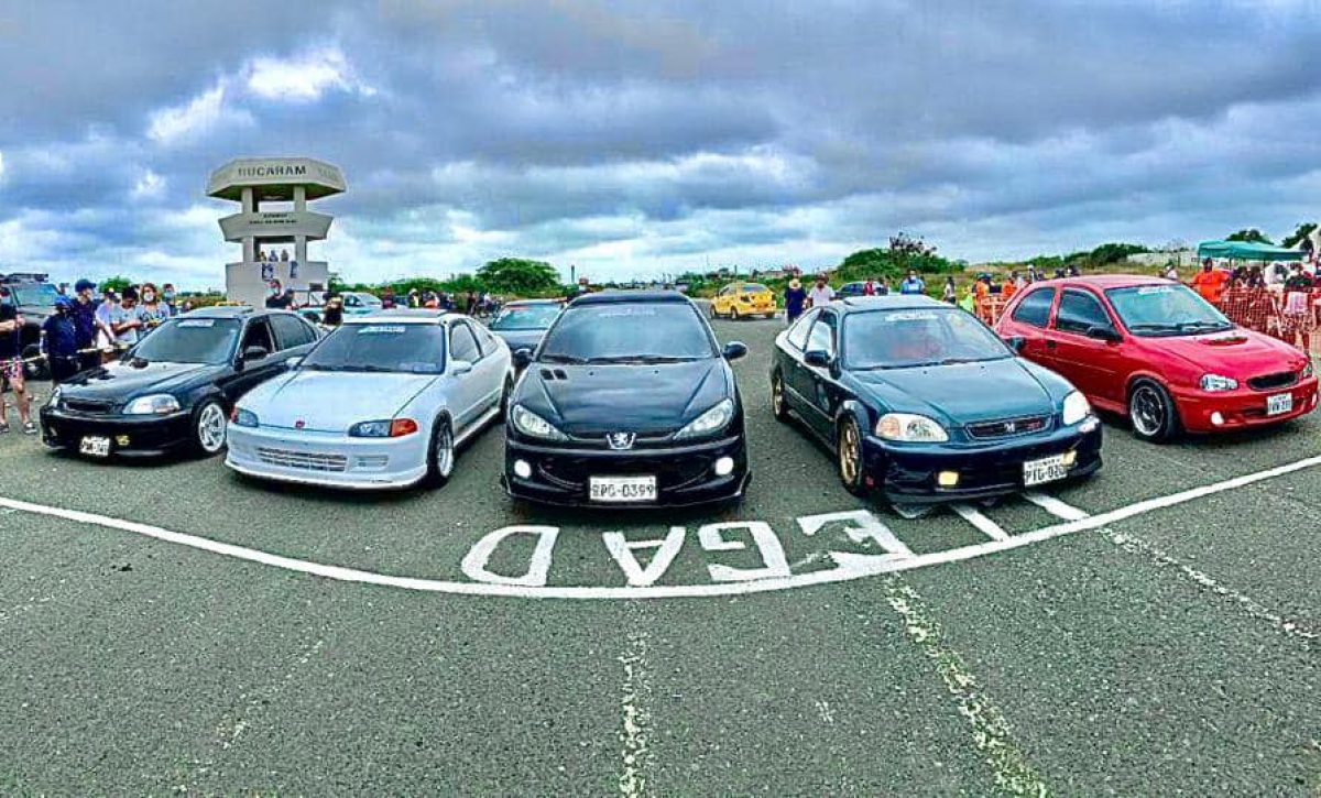 Santo Domingo celebra fiestas con eventos de moto velocidad y festival extremo de motores