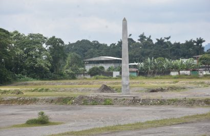 Santo Domingo de los Tsáchilas tiene su propio obelisco, el cual mide 20 metros de altura