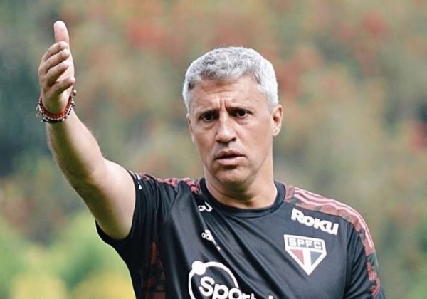 Sao Paulo de Robert Arboleda oficializa a Hernán Crespo como nuevo entrenador