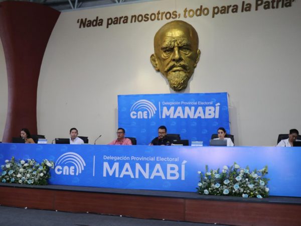 Se instala la Sesión Permanente de Escrutinio y Resultados en Manabí