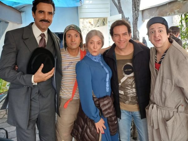 Sebastián Moncayo, el actor ecuatoriano que triunfa en la serie “Chespirito: Sin querer queriendo”