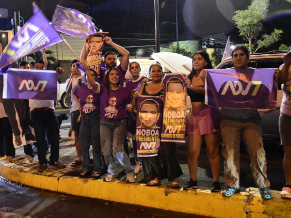 Seguidores de Daniel Noboa celebraron su triunfo en Portoviejo