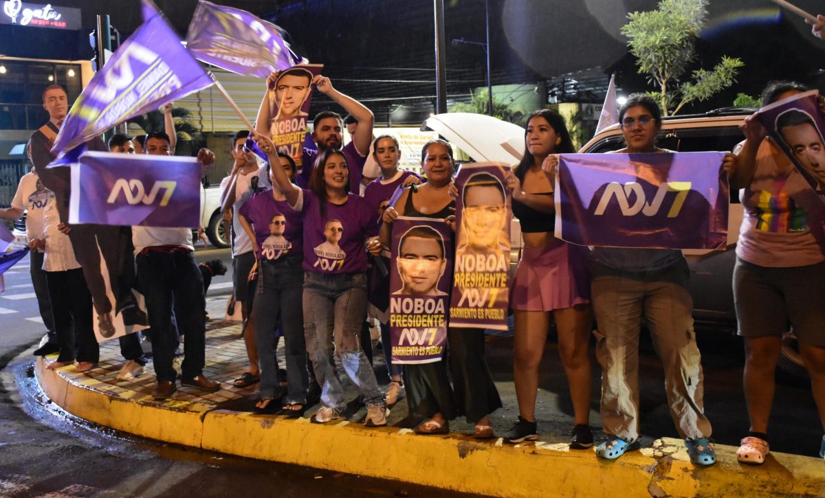 Seguidores de Daniel Noboa celebraron su triunfo en Portoviejo