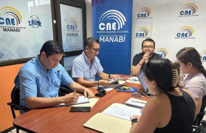 Segunda vuelta electoral: La Junta Electoral de Manabí reubica un recinto de votación en Portoviejo por afectaciones de lluvias.