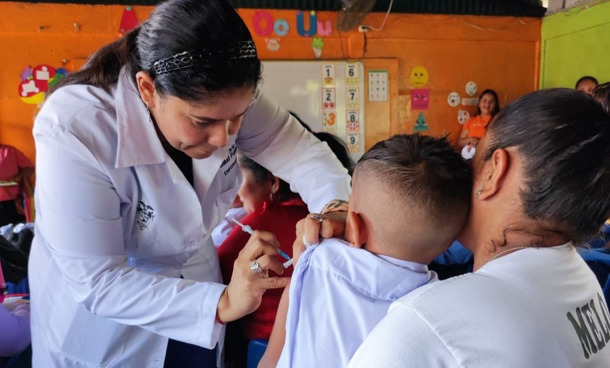 Segundo caso de tosferina confirmado en escuela municipal de Quito
