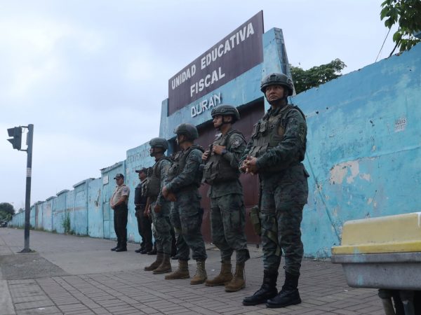 Seguridad escolar en Ecuador ¿basta con una nueva asignatura.