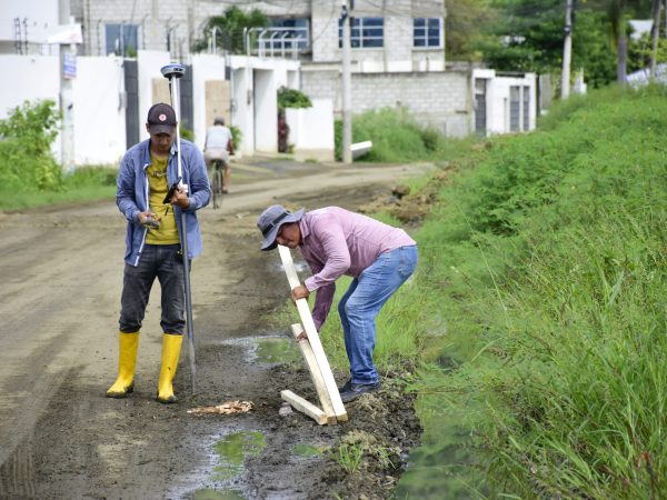 Seis veedurías ciudadanas supervisan obras municipales en Portoviejo