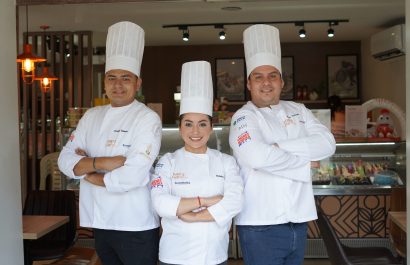 Cristian Salazar, Verónica Jiménez y Marco Andrade, conforman el equipo de Ecuador.