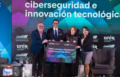 Senescyt y UNIR impulsan formación docente con 3.000 becas en Ecuador